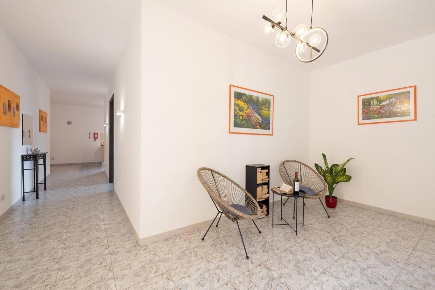 Lorella - Private Pool, Jacuzzi By Homely Mellieħa