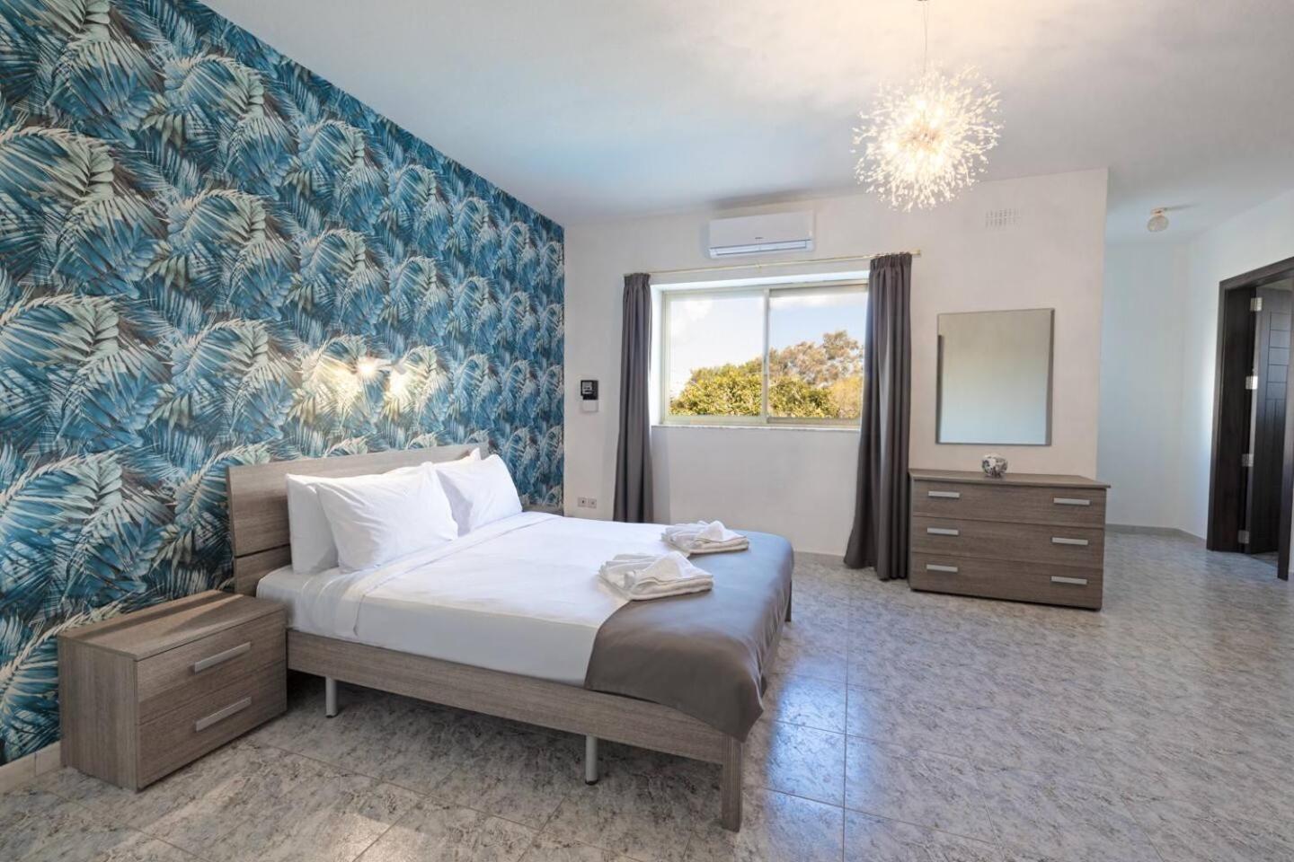 Сasa de vacaciones Lorella - Private Pool, Jacuzzi By Homely *